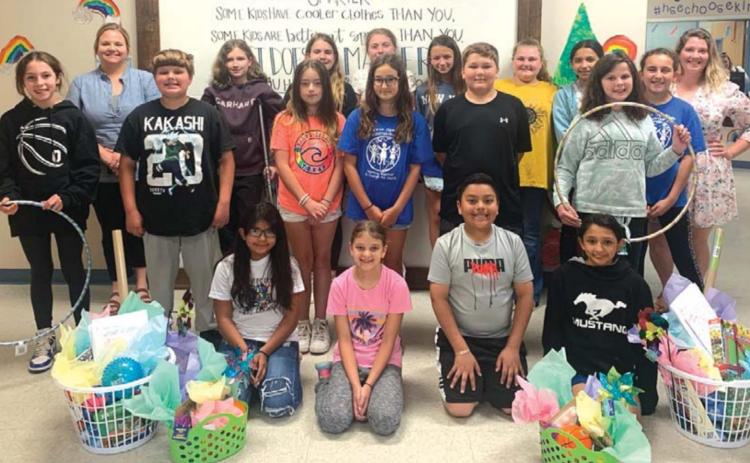 Kindness Club makes donation