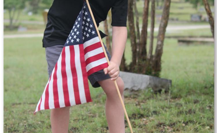 Residents honor fallen military servicemembers