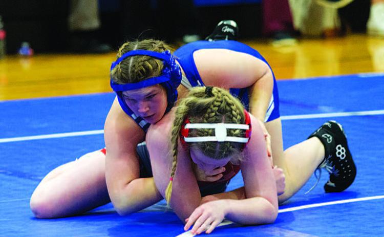 Lampasas wrestlers set for regional meet on Friday