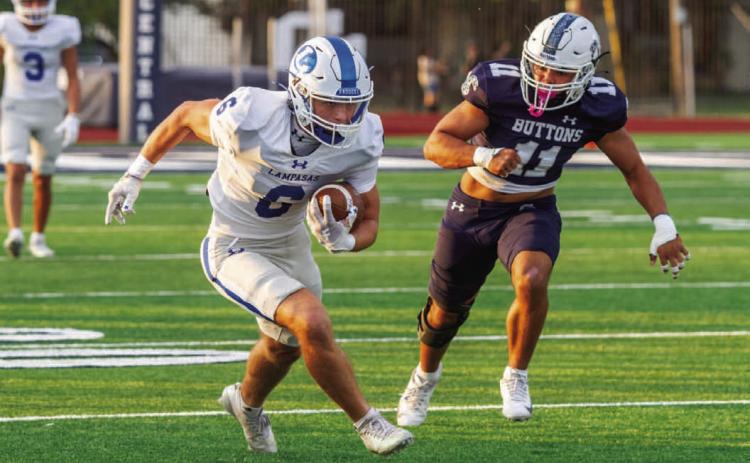 ANA SOFIA MEYER| DISPATCH RECORD Junior wide receiver Brayden McLoughlin cuts up the field after catching a pass from quarterback Ross Kothmann. Kothmann found McLoughlin for a team-high seven receptions and a total of 70 yards.