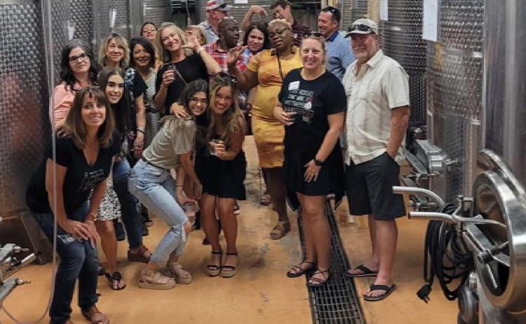 Wine tour celebrates its 10th anniversary
