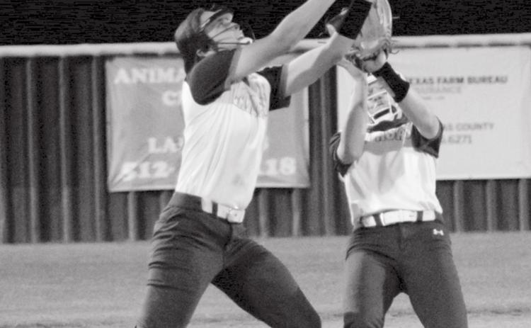 Lady Badger third baseman Hannah Perry