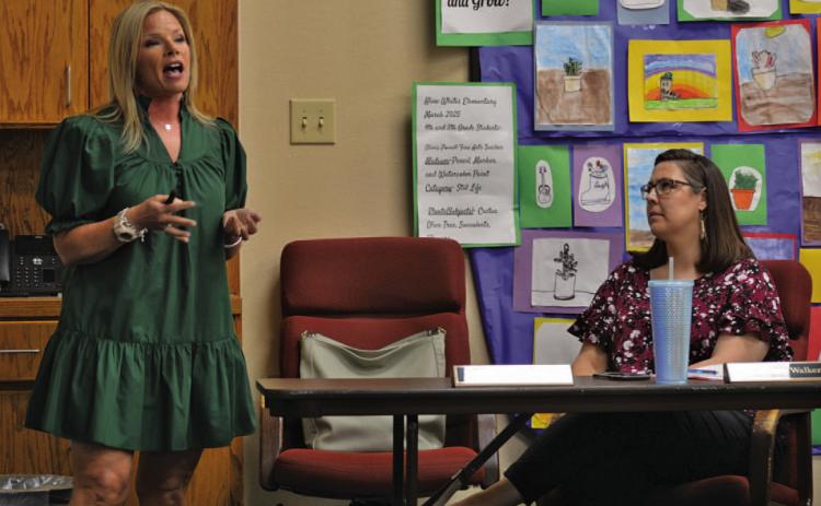 ERICK MITCHELL | DISPATCH RECORD Kline Whitis Elementary School Principal Leanne Bobo gives a campus update to Lampasas ISD school board members at Monday’s regular meeting.