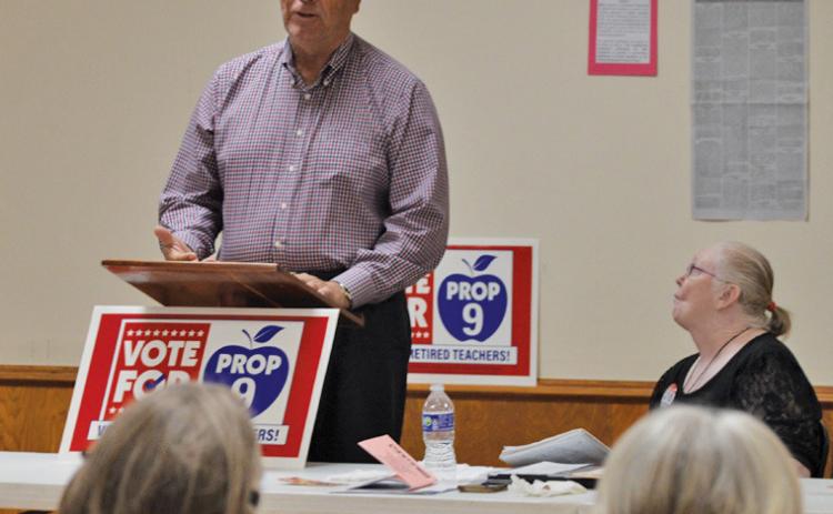 Ronnie Jung, former executive director of the Teacher Retirement System of Texas, speaks to the Lampasas County Retired Teachers Association during its monthly meeting Tuesday. His presentation included information on the cost-ofliving adjustment sought for retired educators. erick mitchell | dispatch record