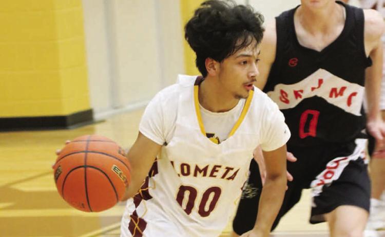 Lometa boys’ basketball coach retiring after bi-district playoff loss